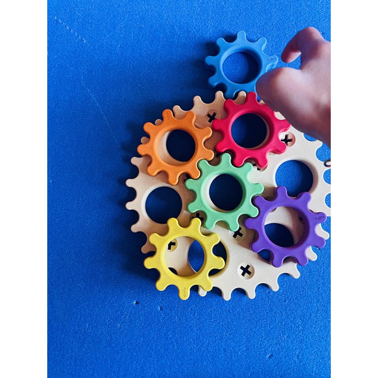 Elisa_9_Die-bunte-Zacke