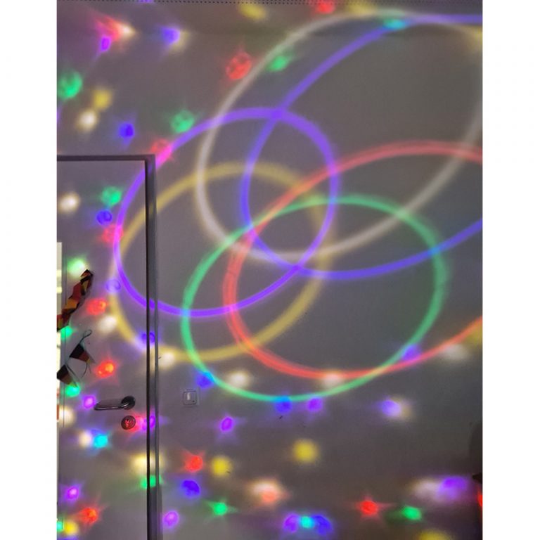 HfK_Rothpletzstr_8-9_Farbenwirbel-im-Zauberzimmer