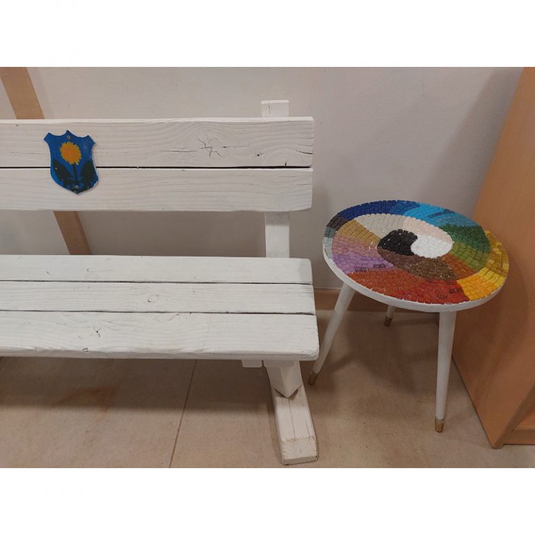 HfK_am_Oberwiesenfeld_Gruppe-2_3-6_Farbenspiel-des-Friedens-2