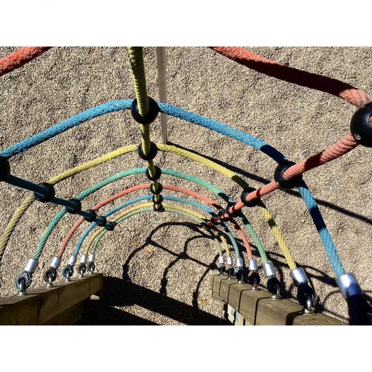 Inklusives_Luise-Kiesselbach-Haus_6-8_Das-bunte-Spinnennetz