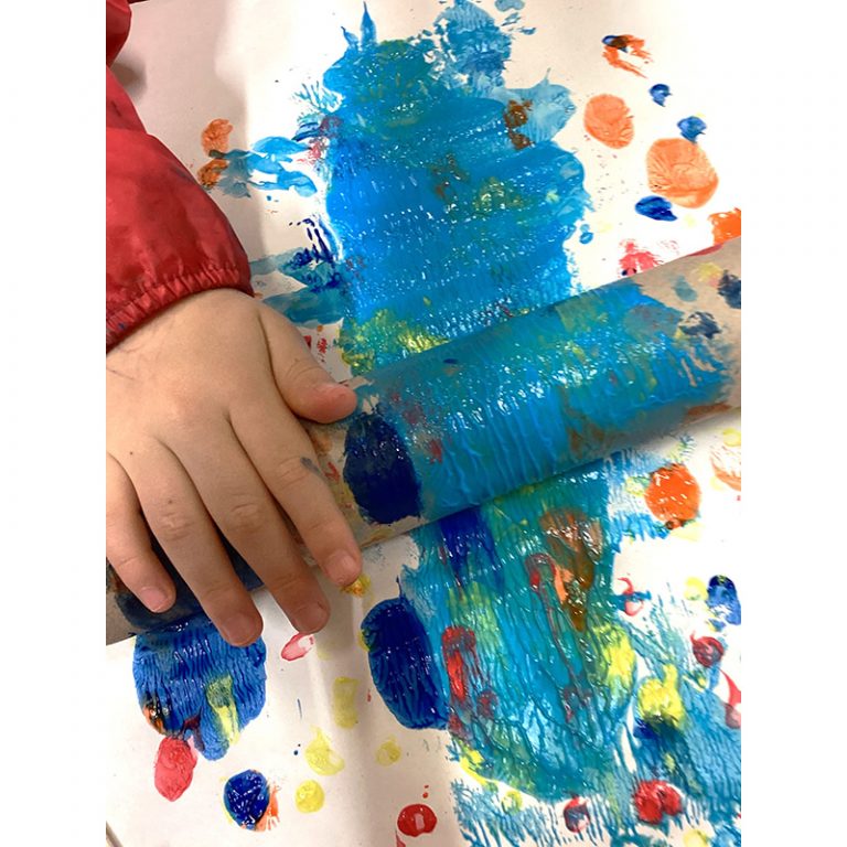 Kindergarten_Heinrich-Braun-Weg_5-6_Farbspuren-der-Freude