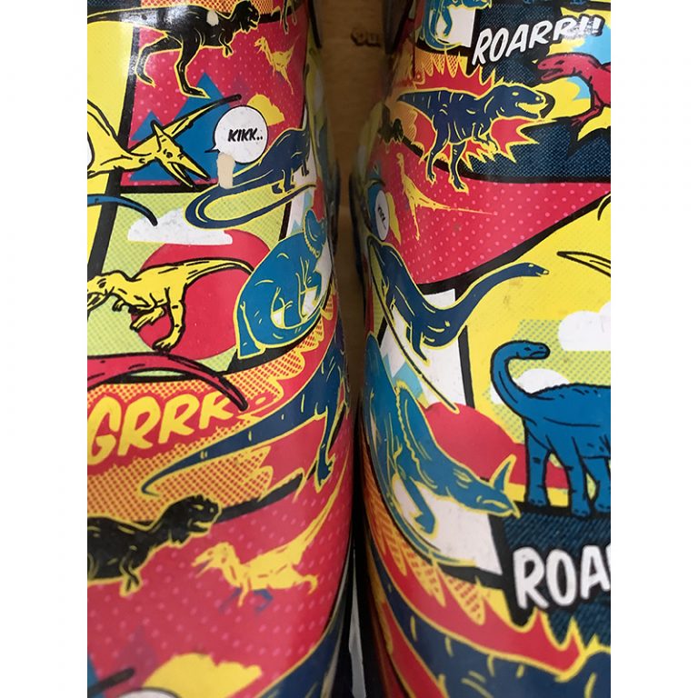 Kita_Max-Kolmsperger-Str_7-9_Dinostake-Comic-Stiefel