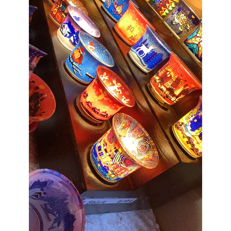 Kita_Max-Kolmsperger-Str_7-9_Farbenzauber-im-Kerzenschein